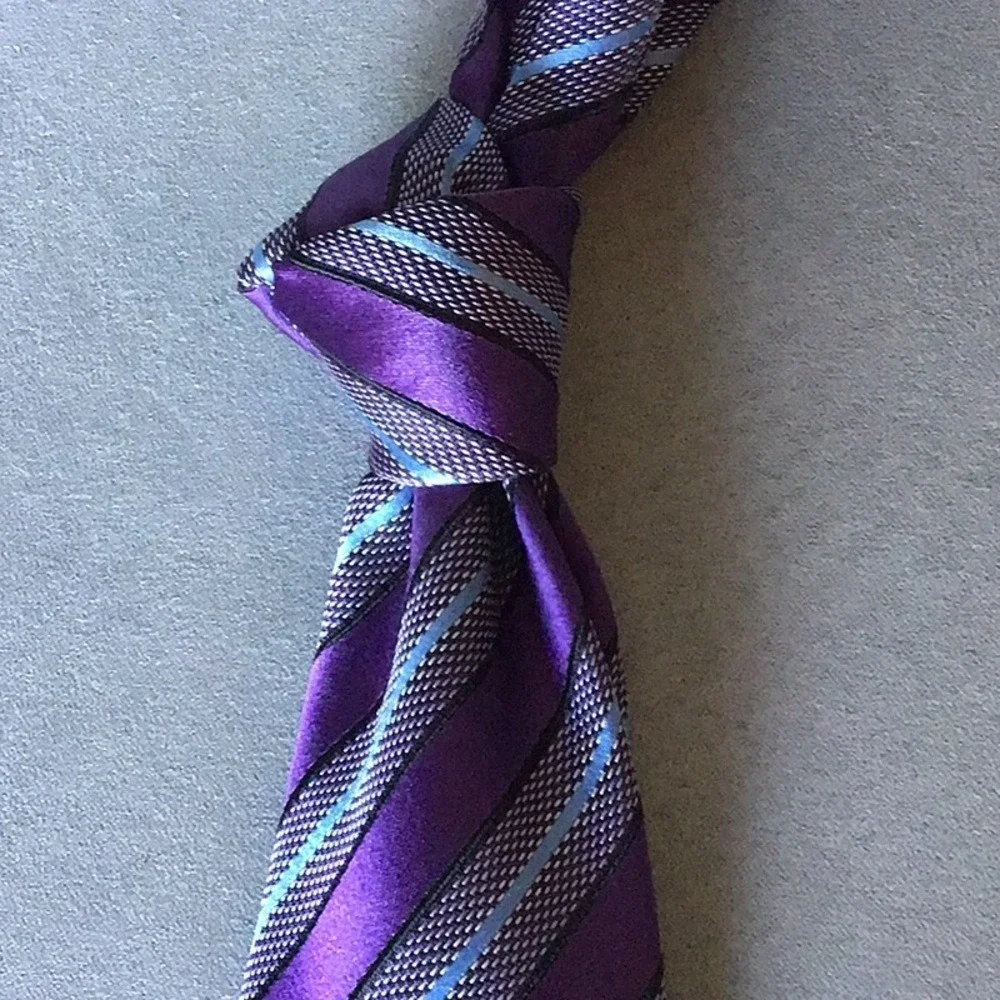 Ermenegildo Zegna Silk Tie Mens OS Purple Excellent Striped Made in Italy‎